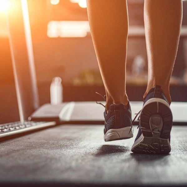 photo of a person walking on a treadmill after minimally invasive foot surgery